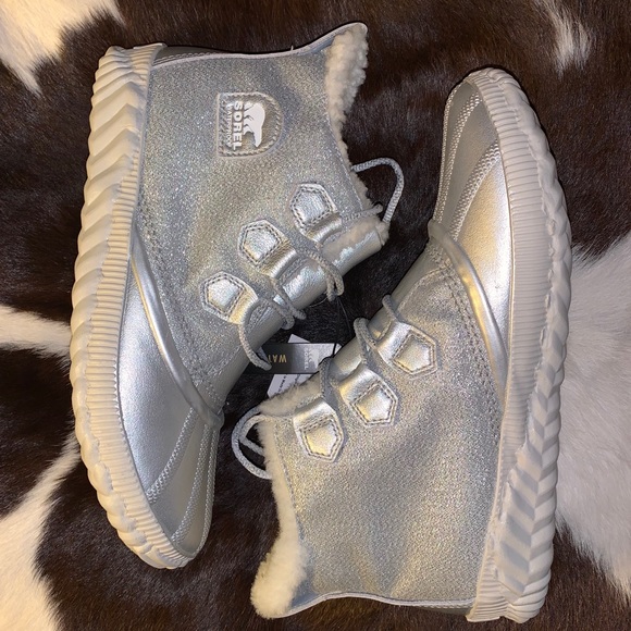 Sorel Shoes - DISNEY & SOREL WATERPROOF BOOTS